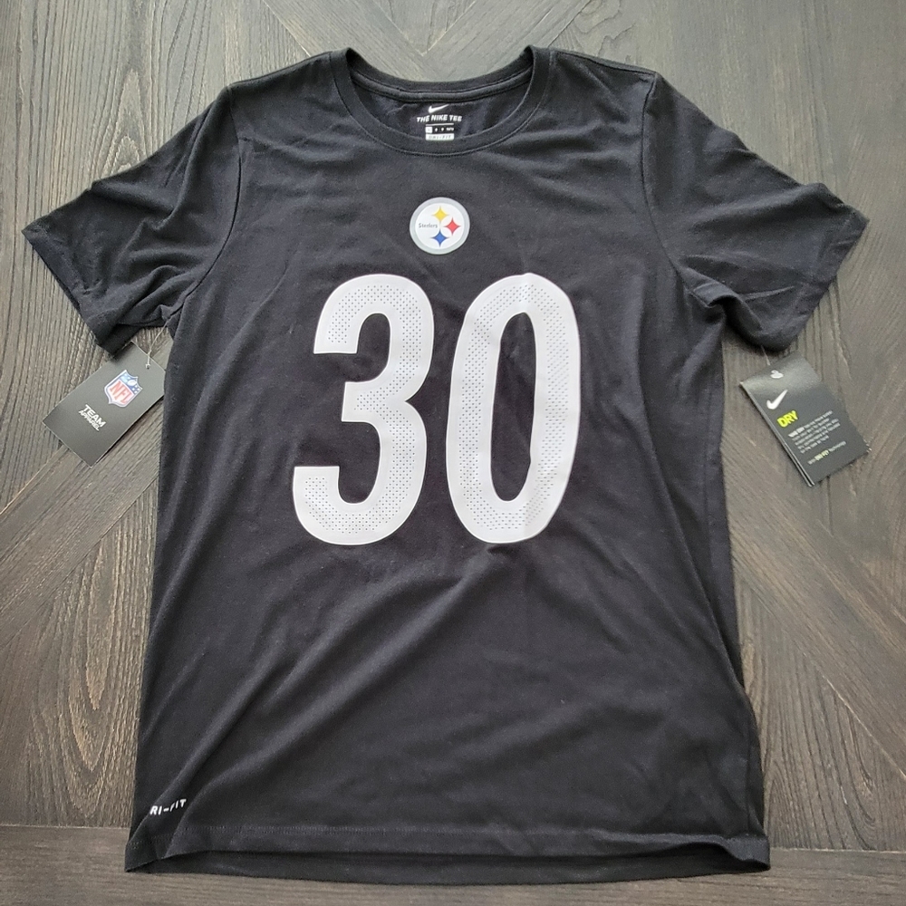 Nike youth tee